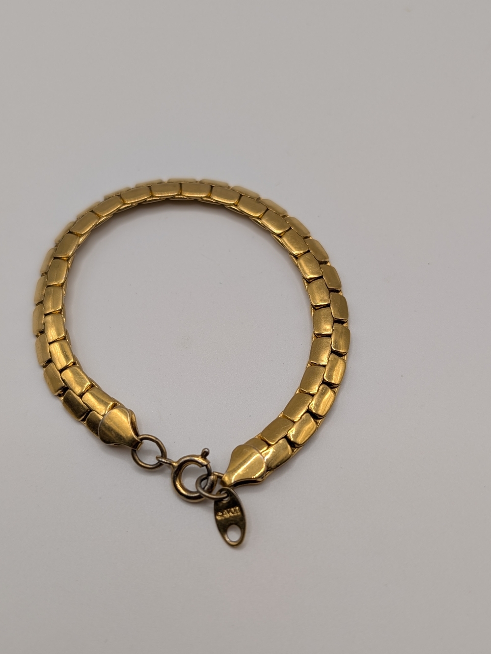 Avon Gold-Tone Box Link 6" Bracelet